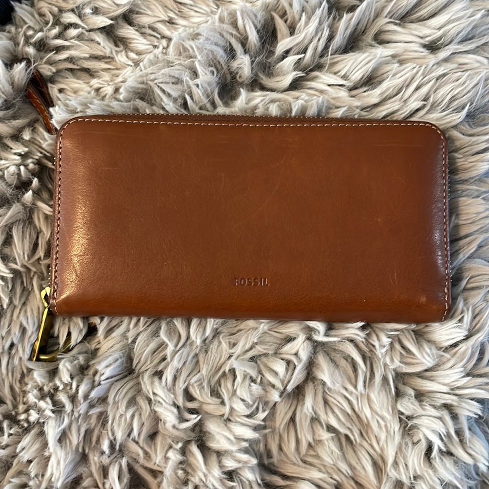 Fossil leather wallet
